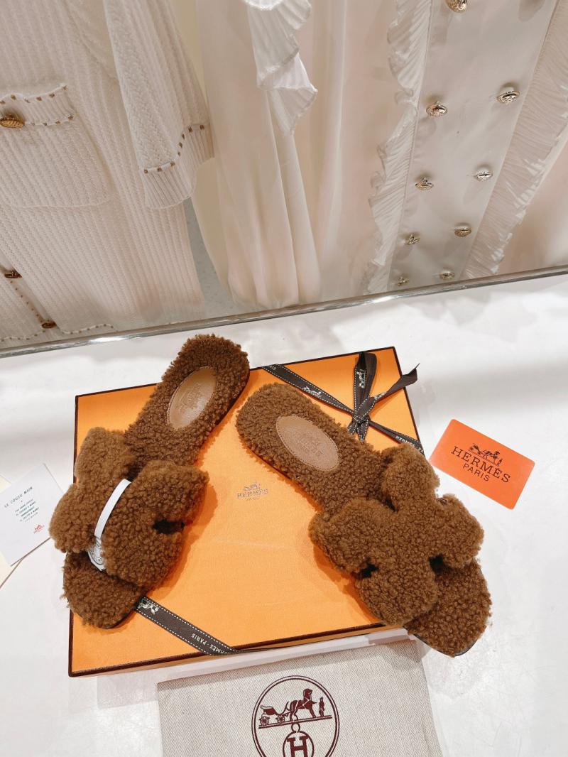 Hermes Wool Oran Sandals SHS92401