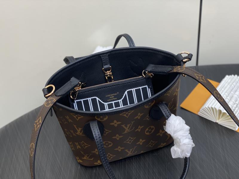 Louis VUitton Neverfull Bandouliere Inside Out BB M12099 Black