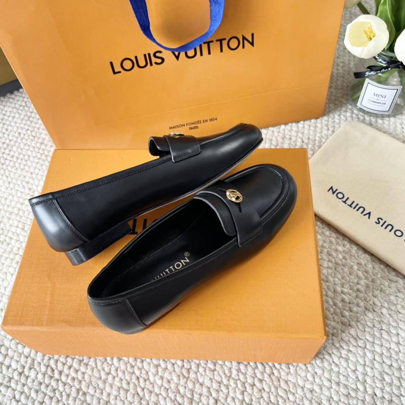 Louis Vuitton Loafers SLL92401