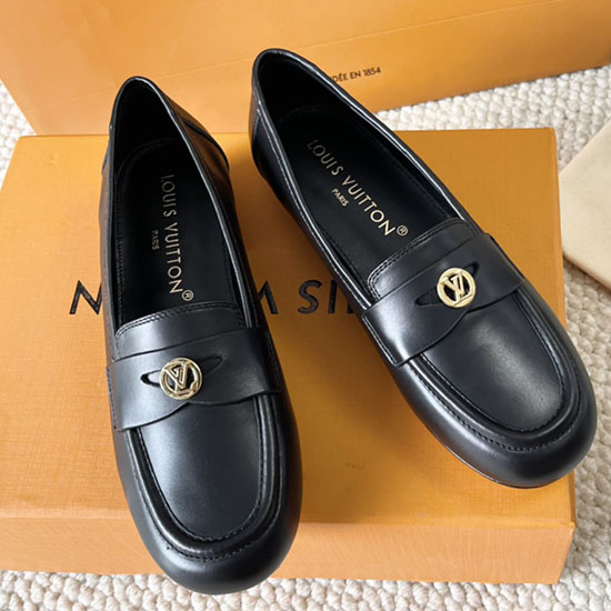 Louis Vuitton Loafers SLL92401