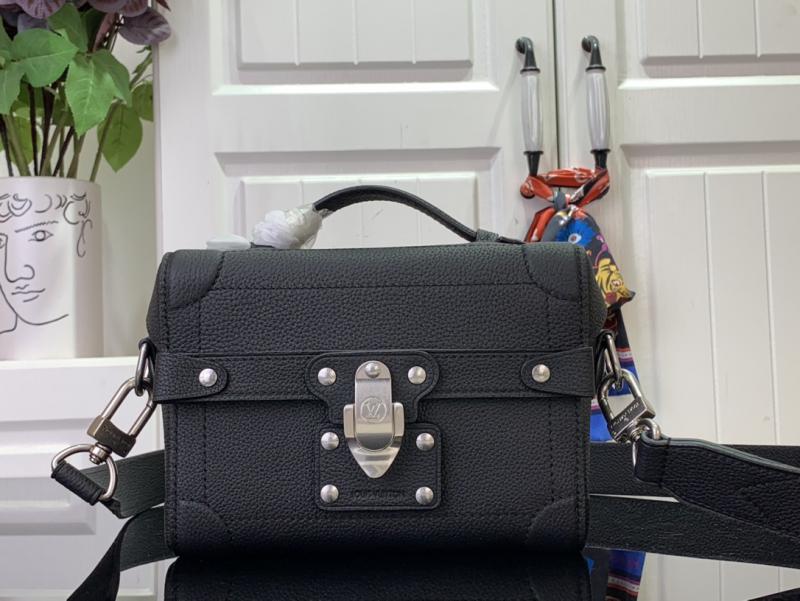 Louis Vuitton Soul Trunk Black M11516