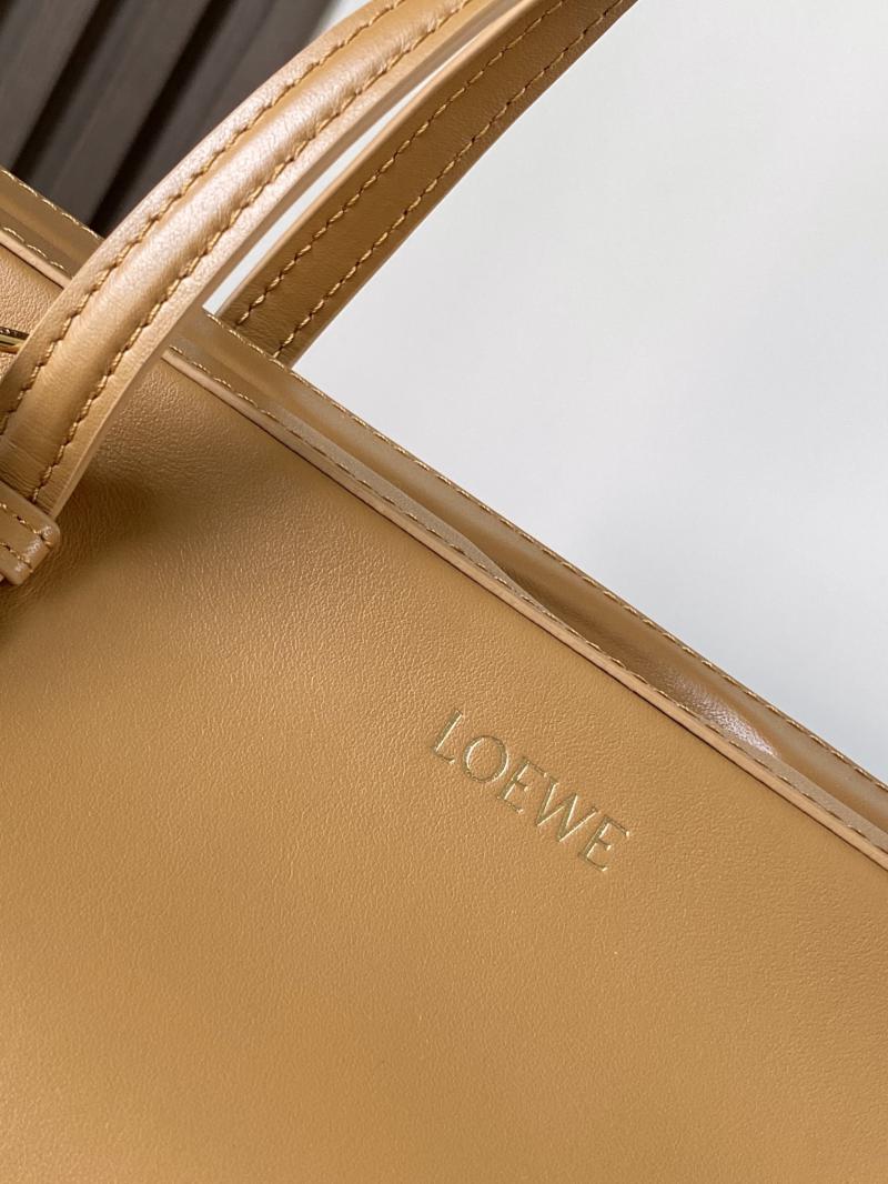 Loewe Small Clasp Bag L9142 Warm Desert