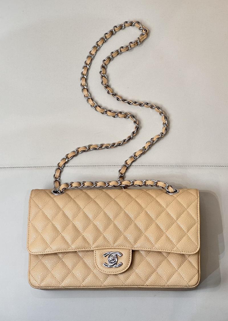 Medium Chanel Grained Calfskin Flap Bag A01112 Beige