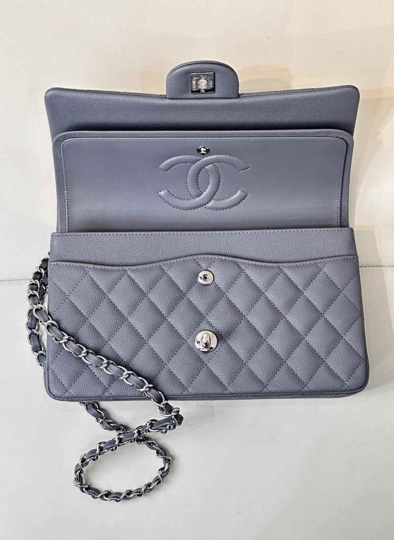 Medium Chanel Grained Calfskin Flap Bag A01112 Grey