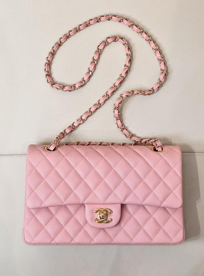 Medium Chanel Grained Calfskin Flap Bag A01112 Pink