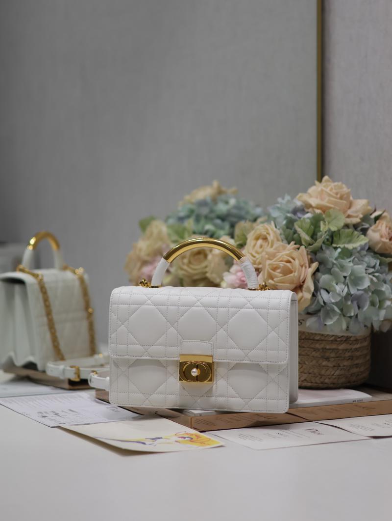 Medium Dior Ange Bag M4402 Cream