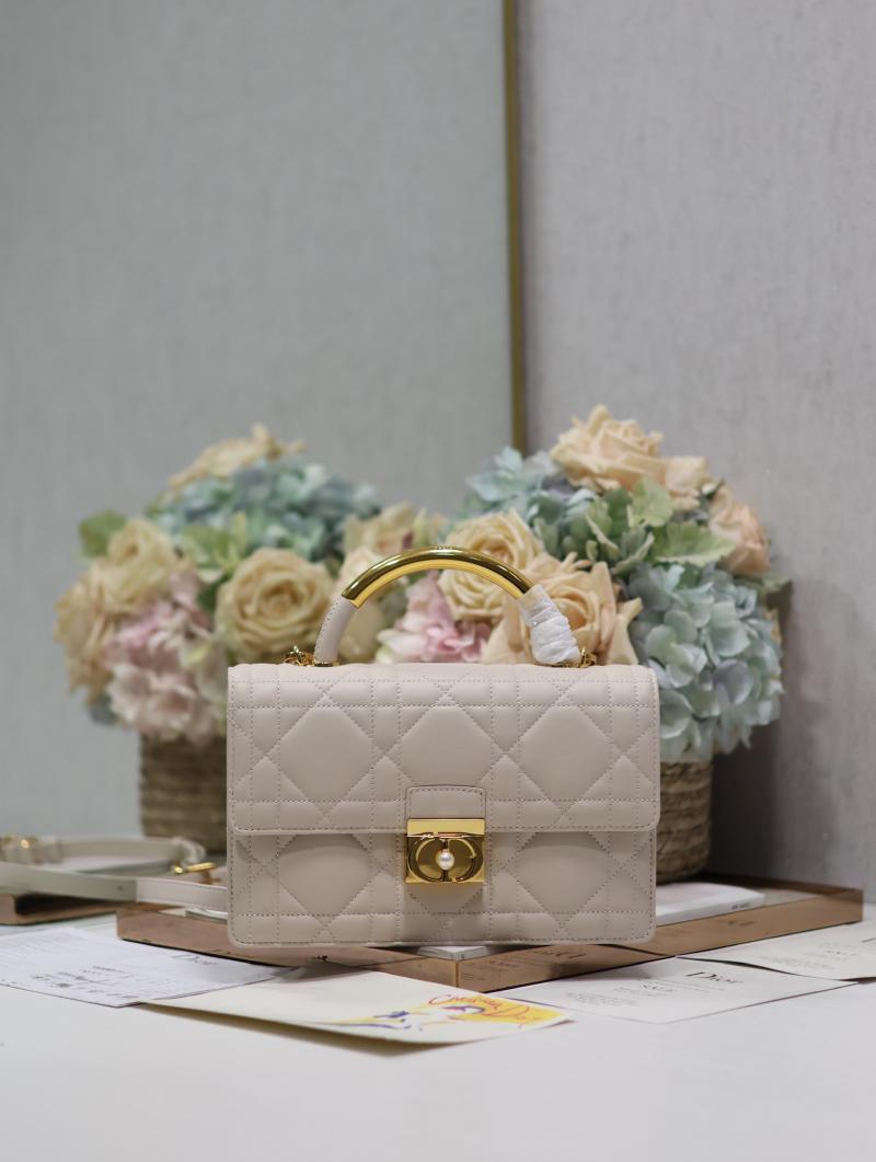 Medium Dior Ange Bag M4402 Light Beige