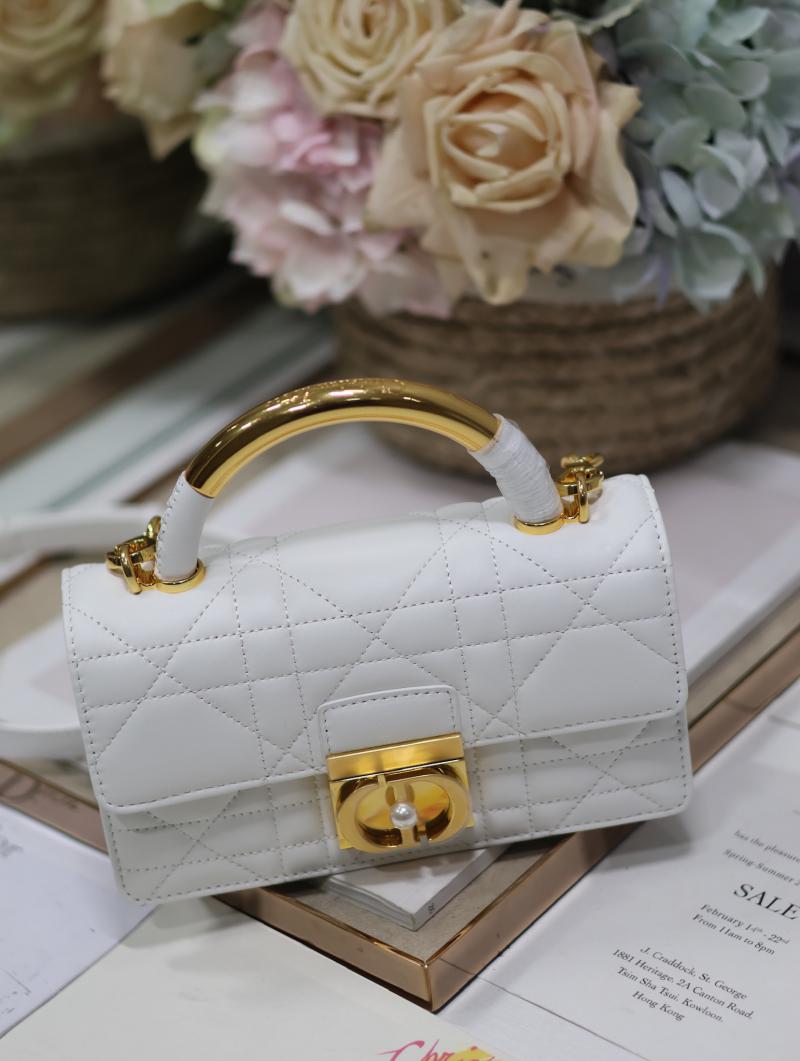 Mini Dior Ange Bag M4401 Cream