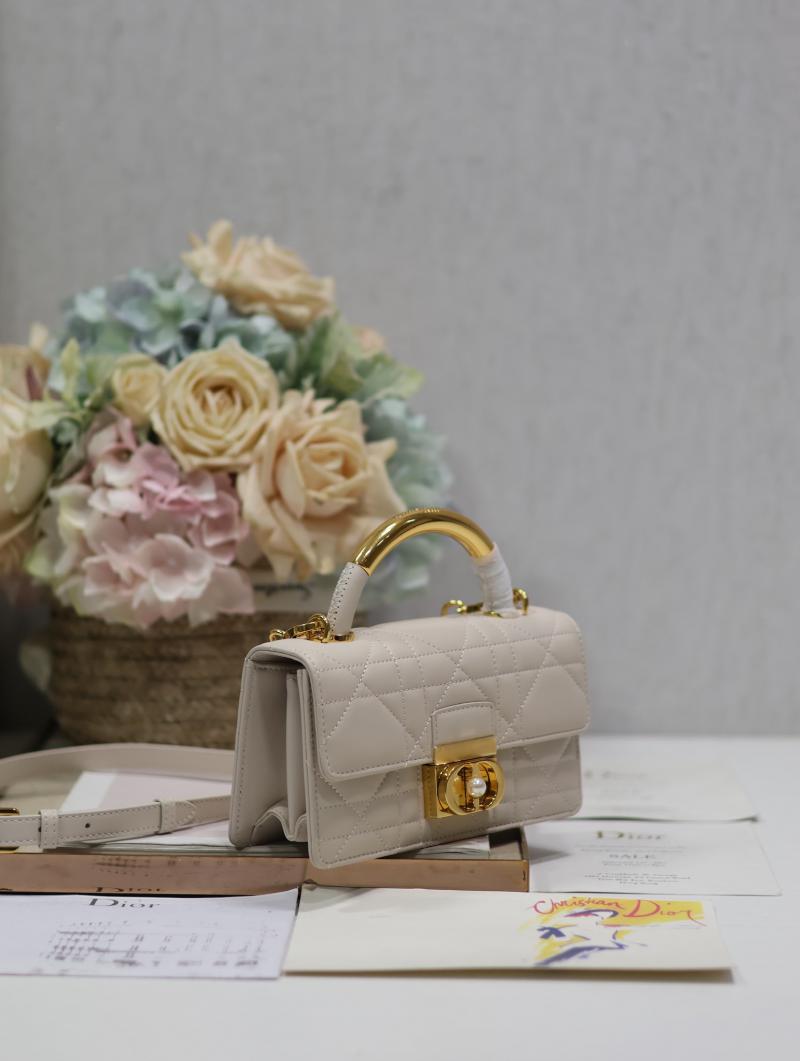 Mini Dior Ange Bag M4401 Light Beige