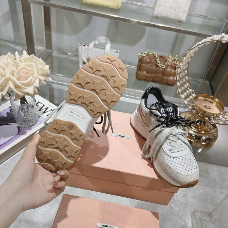 Miu Miu Sneakers SMS92401