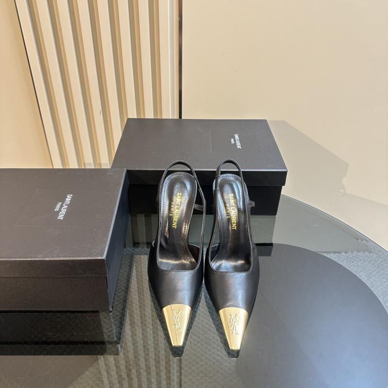 Saint Laurent Pumps SSP92401