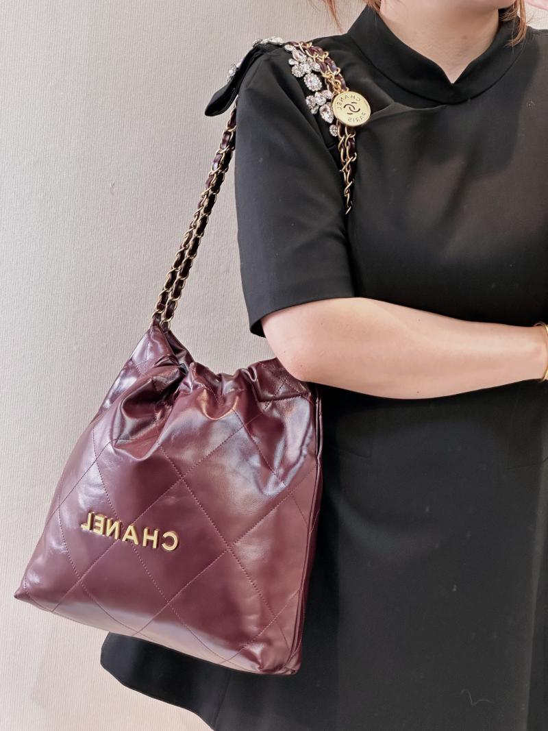 Small Chanel 22 Handbag AS3260 Burgundy