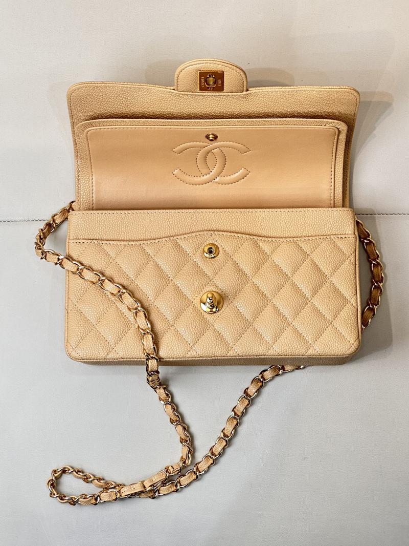 Small Chanel Grained Calfskin Flap Bag A01117 Beige