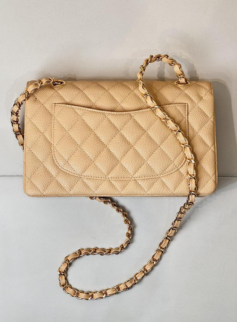 Small Chanel Grained Calfskin Flap Bag A01117 Beige