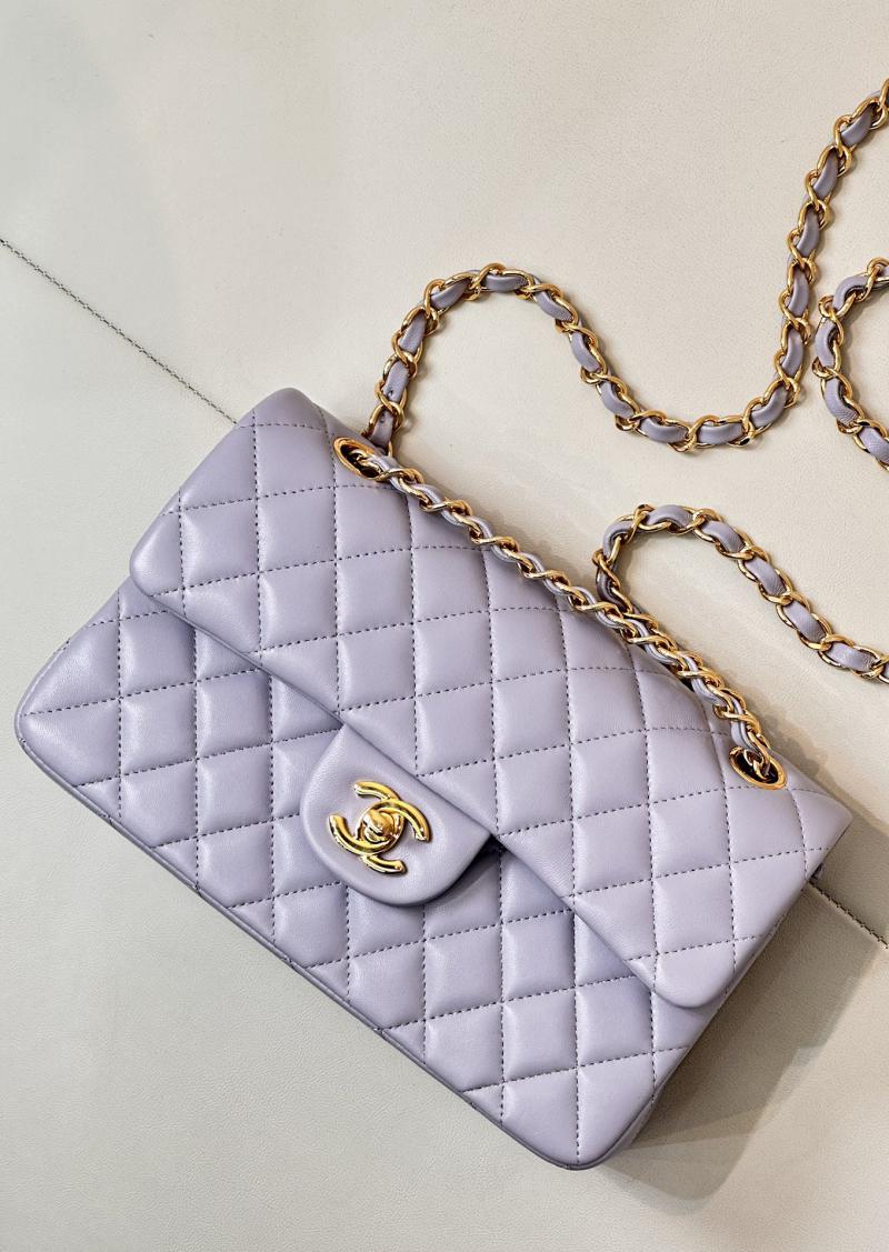 Small Chanel Grained Calfskin Flap Bag A01117 Light Purple