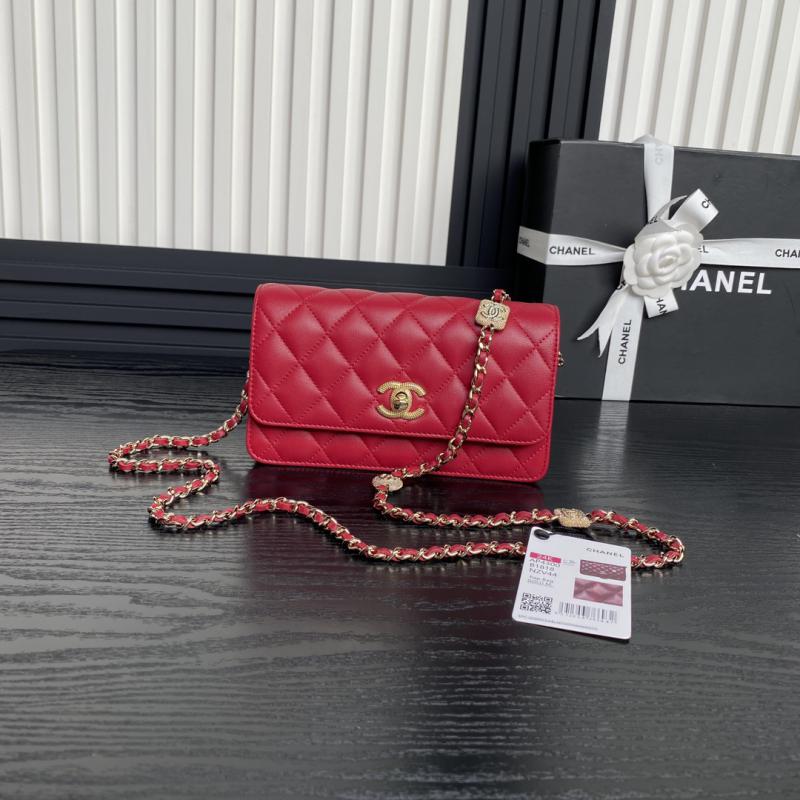 Chanel Clutch With Chain AP4300 Red