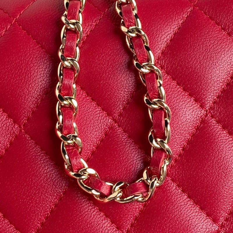 Chanel Clutch With Chain AP4300 Red