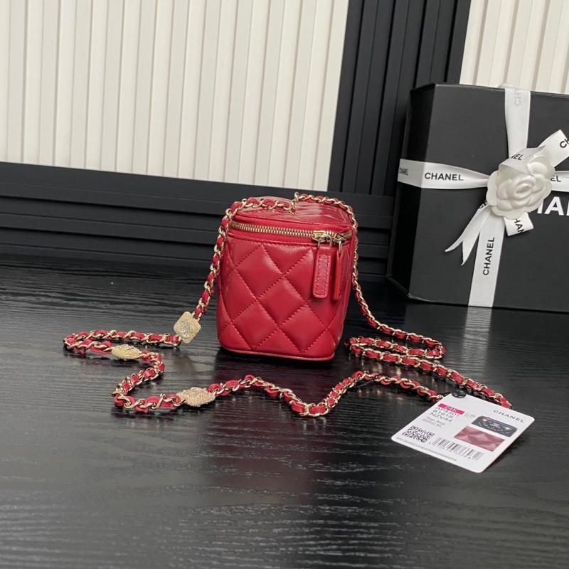 Chanel Clutch with Chain AP4301 Red