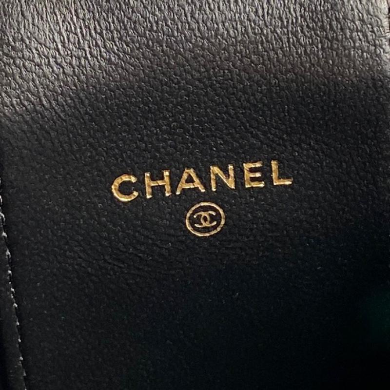 Chanel Clutch with Chain AP4302 Black