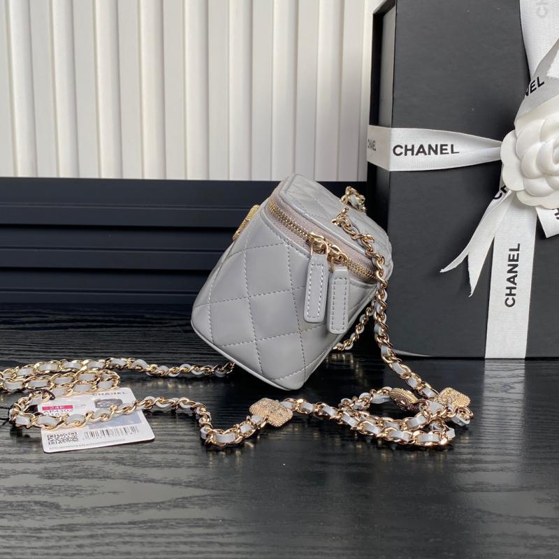 Chanel Clutch with Chain AP4302 Grey