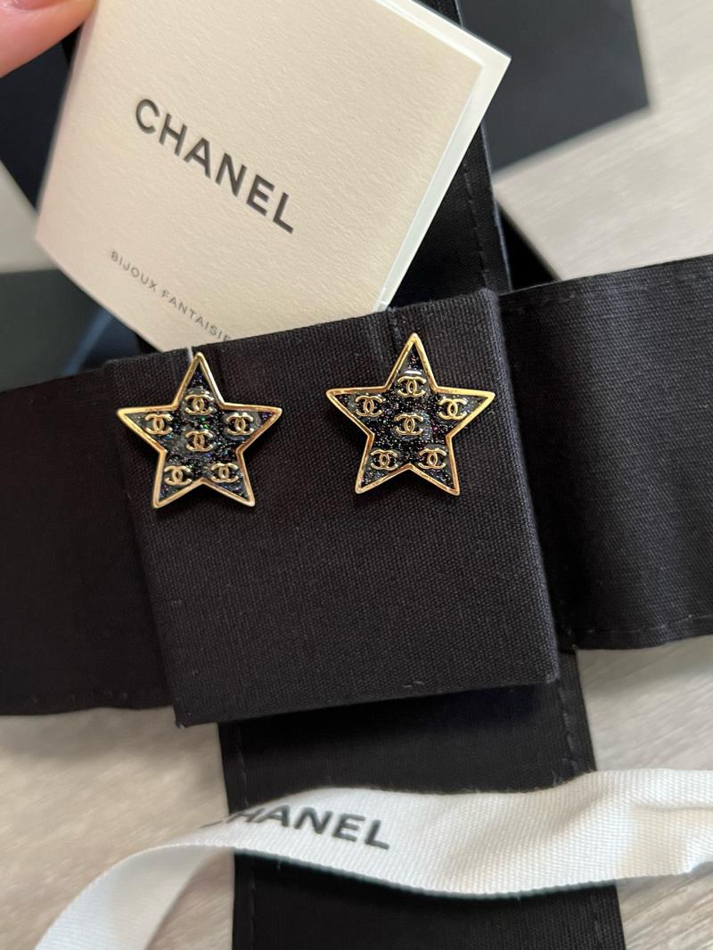 Chanel Earrings CE1001