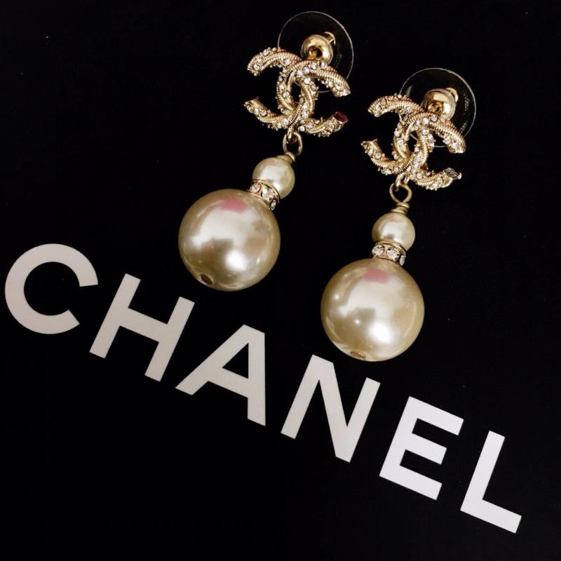 Chanel Earrings CE100203