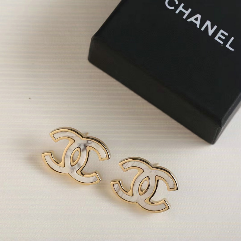 Chanel Earrings CE1004