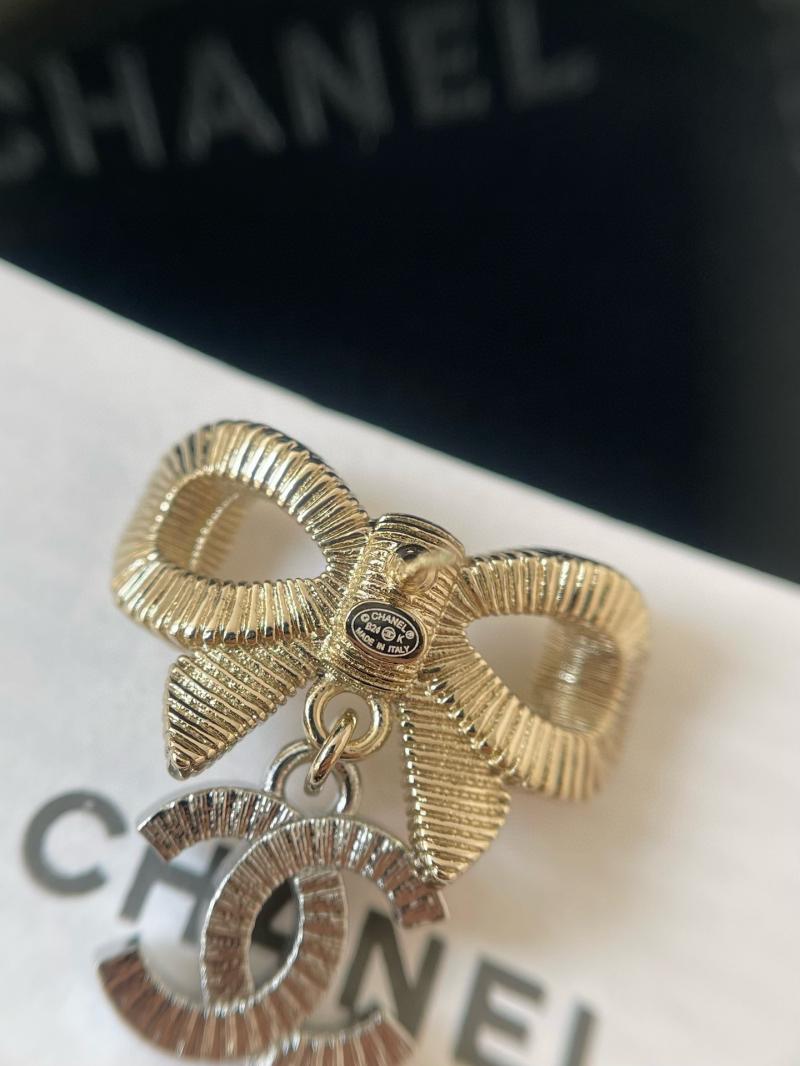 Chanel Earrings CE101202