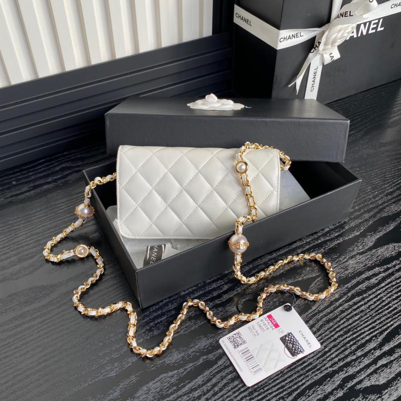 Chanel Flap Phone Holder With Chain AP4284 White