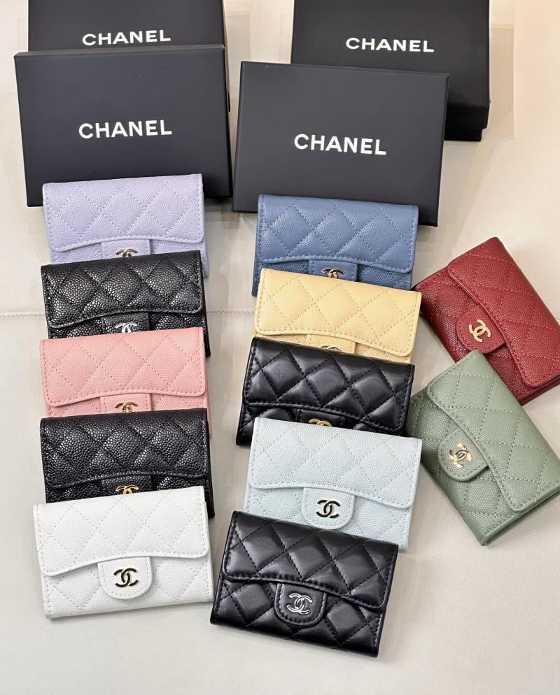 Chanel Leather Wallelt AP0219