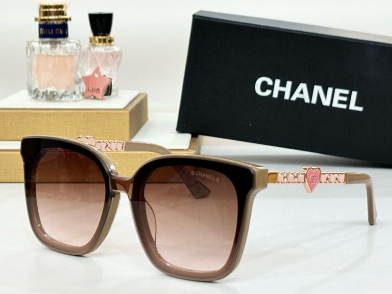 Chanel Sunglasses A95076