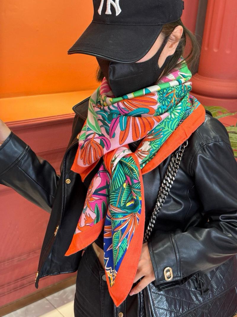 Hermes Scarf SHS92707