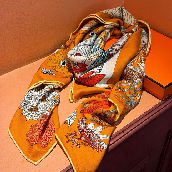 Hermes Scarf SHS92710