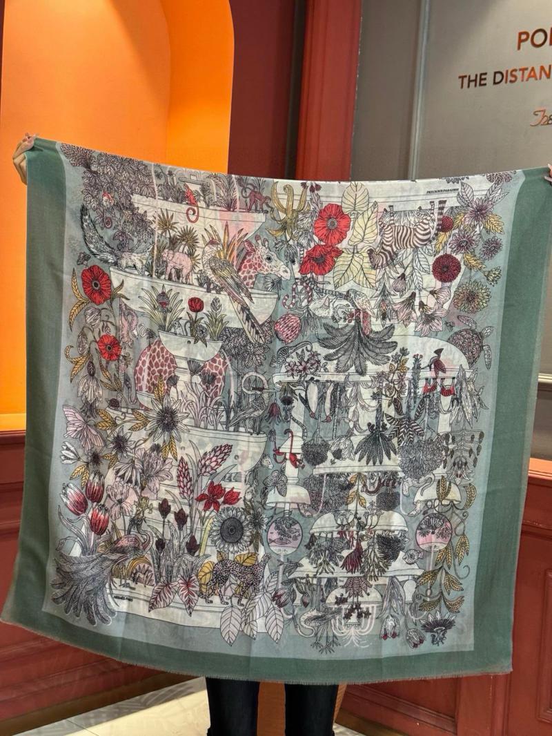 Hermes Scarf SHS92717