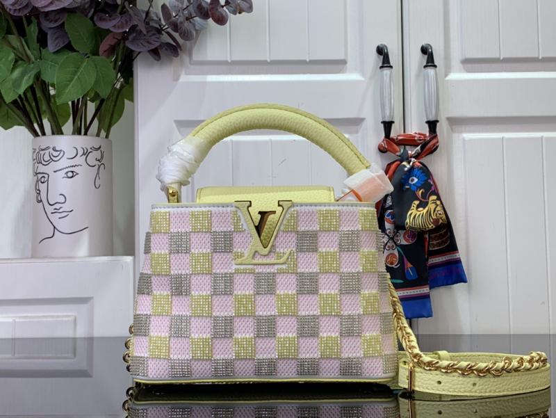 Louis Vuitton Capucines Mini M24809