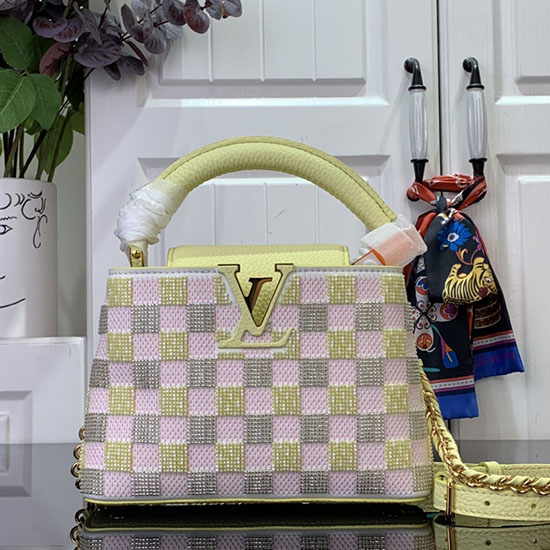 Louis Vuitton Capucines Mini M24809