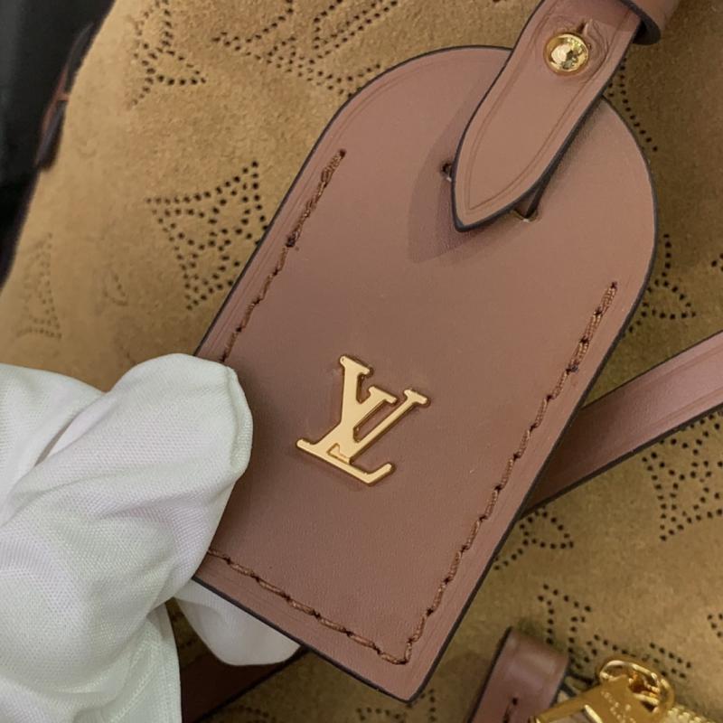 Louis Vuitton CarryAll PM M11843