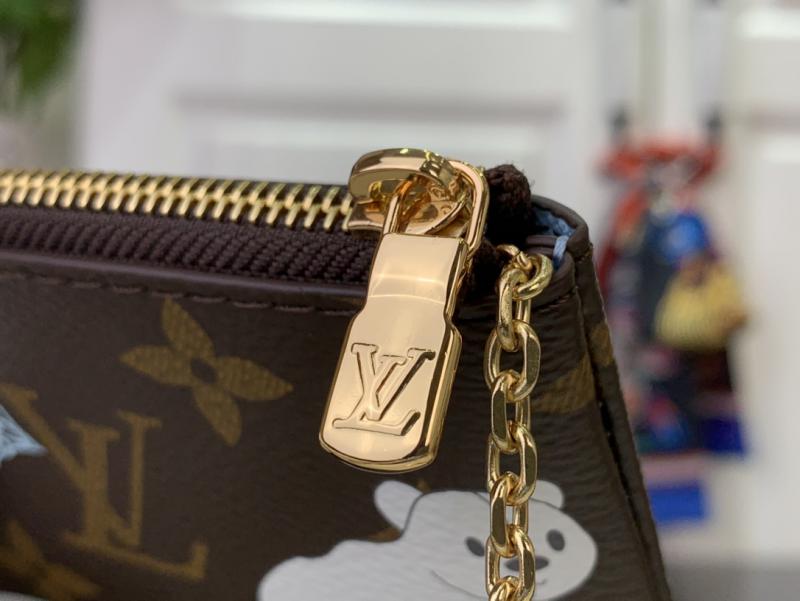 Louis Vuitton Key Pouch M12229