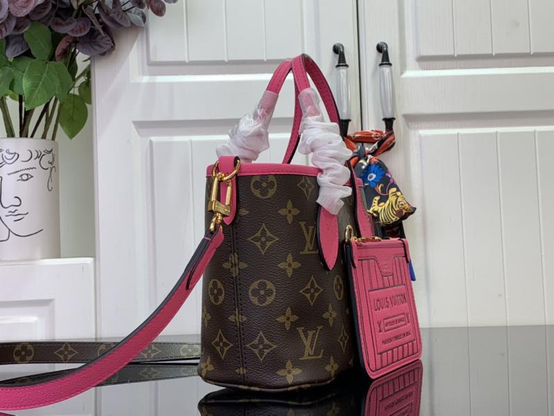 Louis Vuitton Neverfull Inside Out BB M12099 Rose