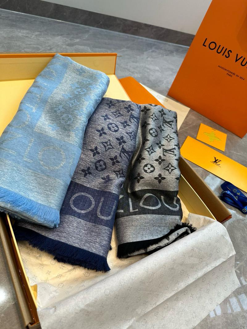 Louis Vuitton Scarf SLS92704