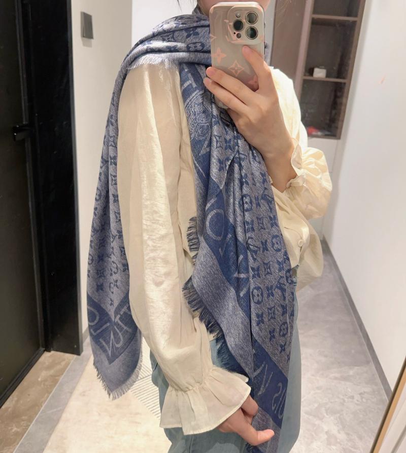 Louis Vuitton Scarf SLS92706