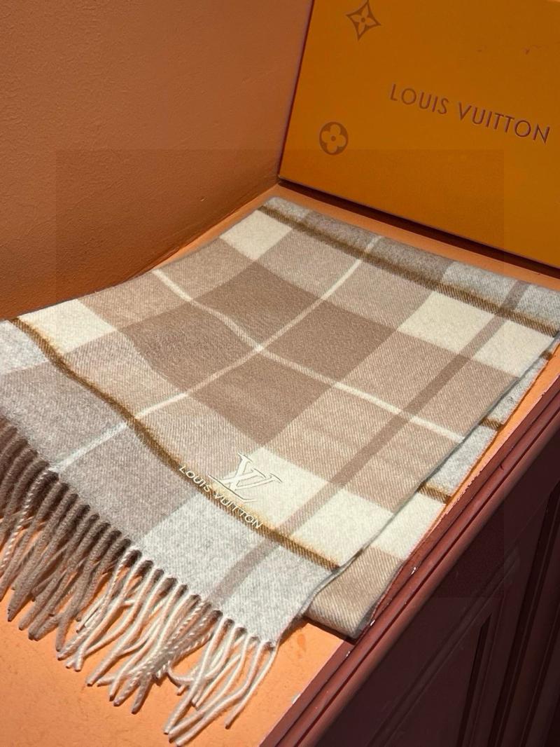 Louis Vuitton Scarf SLS92707