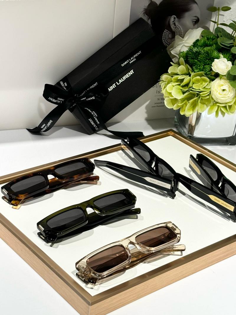 Saint Laurent Sunglasses SS93001