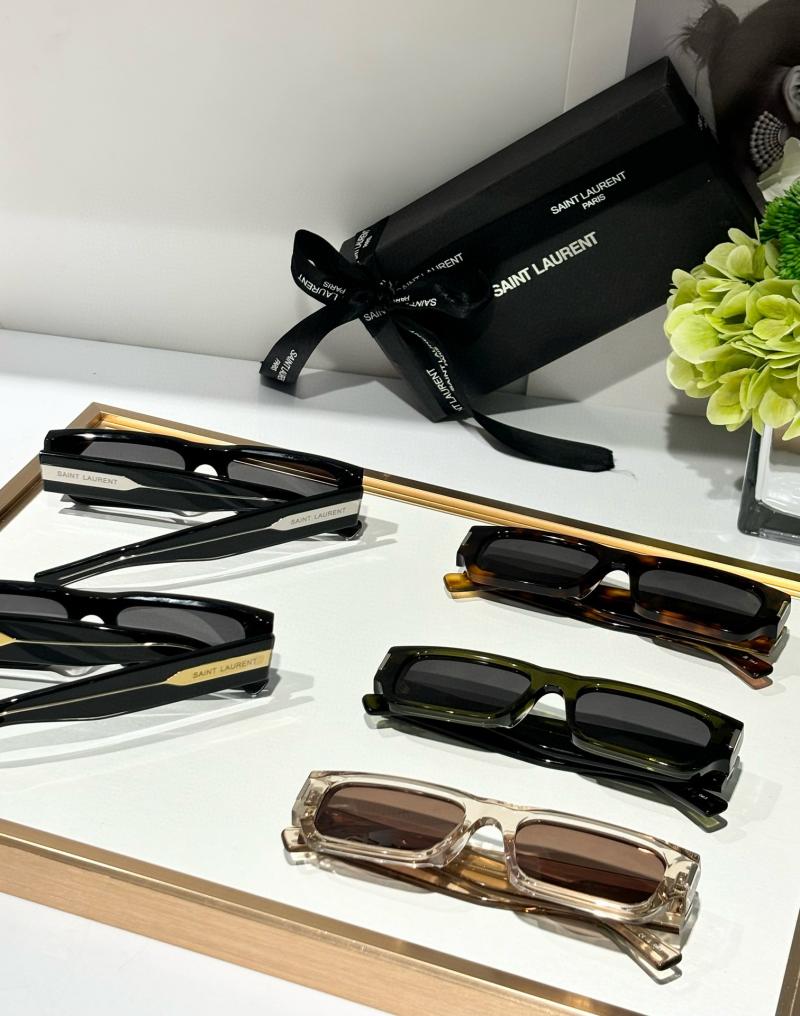 Saint Laurent Sunglasses SS93001