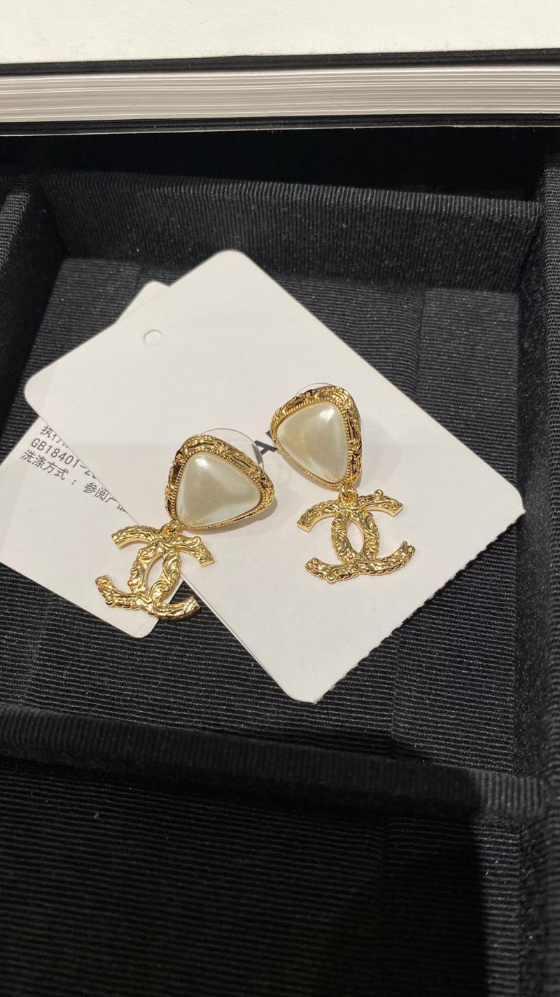 Chanel Earrings CE120604