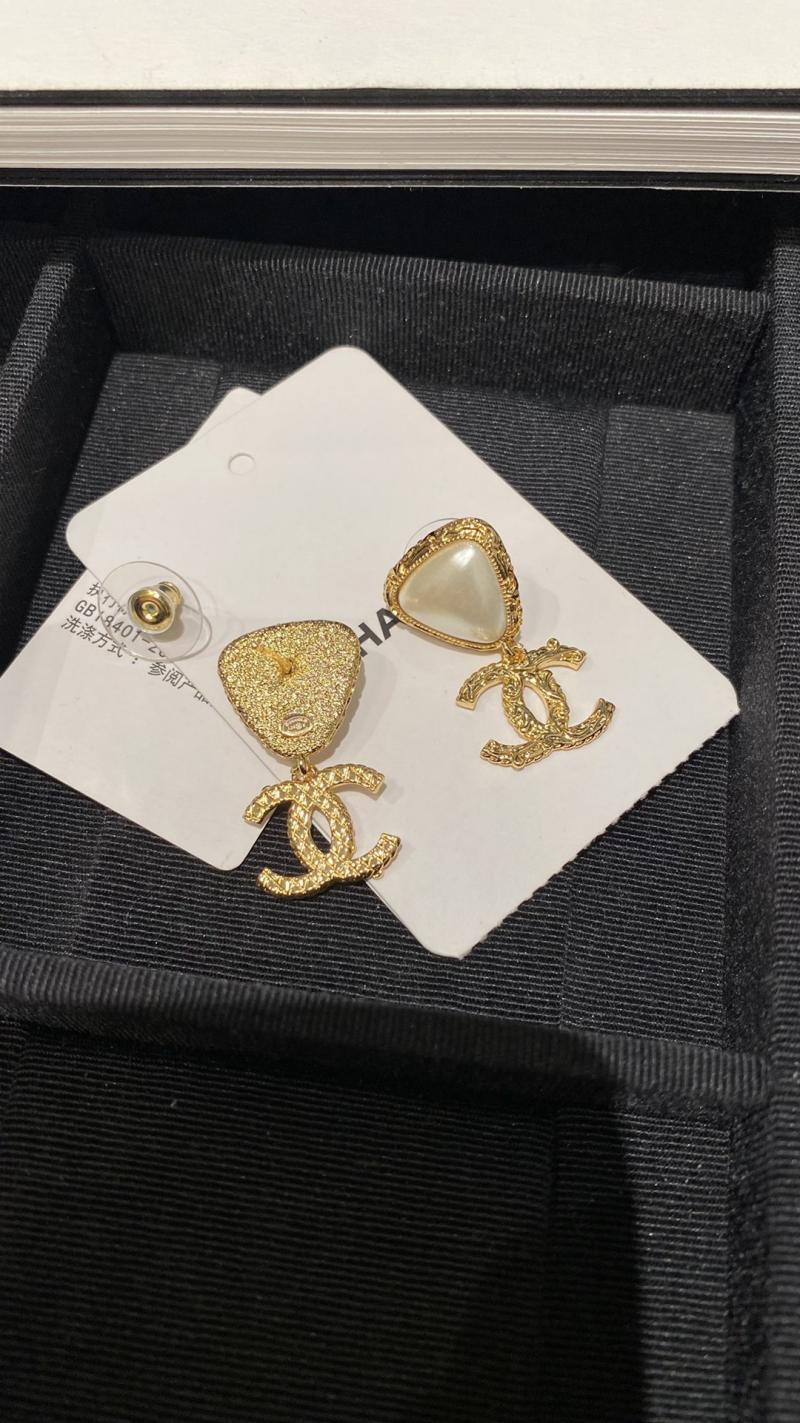 Chanel Earrings CE120604