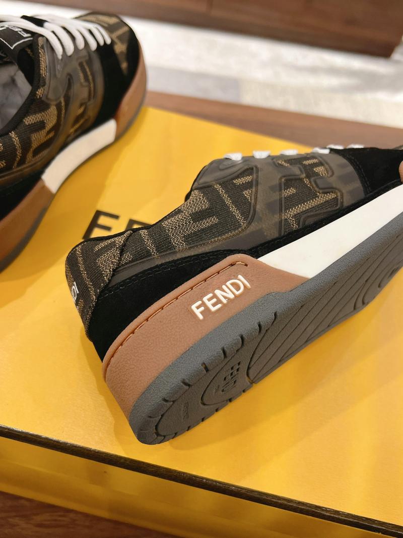 Fendi Sneakers SFS120408