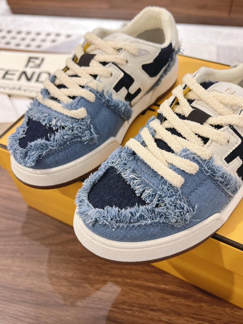 Fendi Sneakers SFS120411