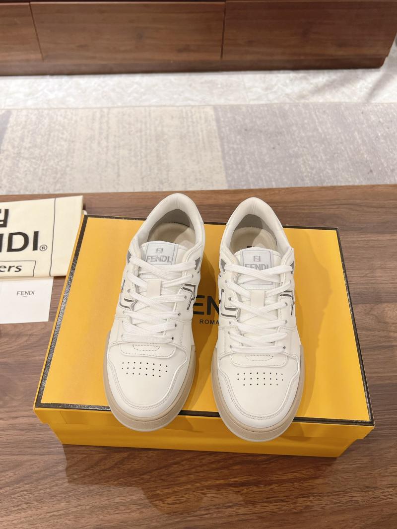 Fendi Sneakers SFS120412