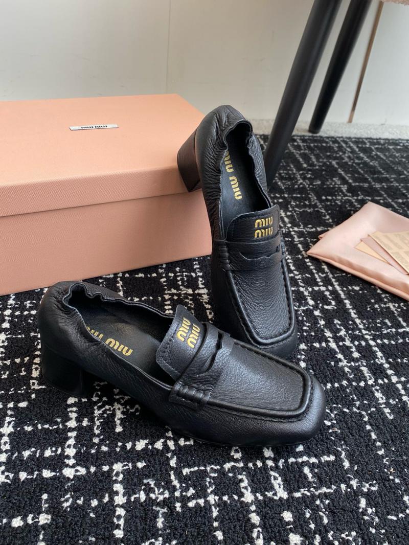 Miu Miu Loafers SML102801